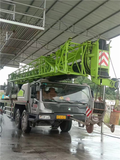 德格县租赁需要签订合同吗？定金比例一般是多少？